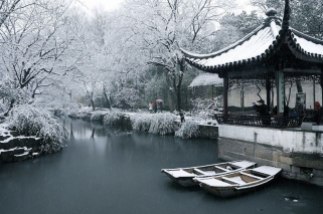Humble-Administrator-s-Garden-in-winter